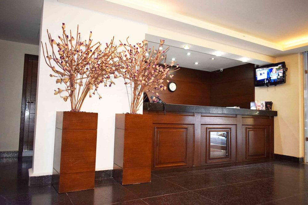 Orient Prince Hotel Beirut Exterior foto