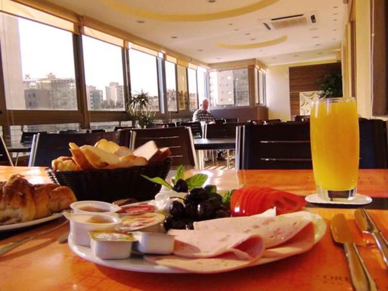 Orient Prince Hotel Beirut Exterior foto